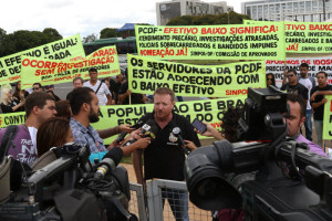 Manifestacao em ato de criacao de Delegacia no Buriti - Paulo Cabral (342)