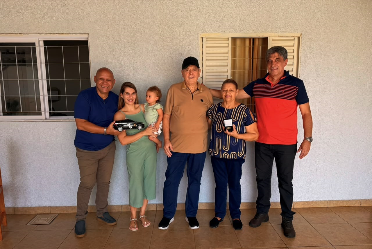 Visita buscou reforçar compromisso do Sinpol-DF com a valorização de quem ajudou a construir a história da PCDF.