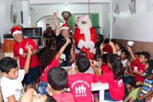 Entrega de brinquedos na Creche Tia Ilda - Paulo Cabral (103)
