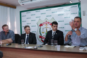 Reuniao rep. Sind. com Dr. Eric Seba DG da PCDF - Paulo Cabral (58)
