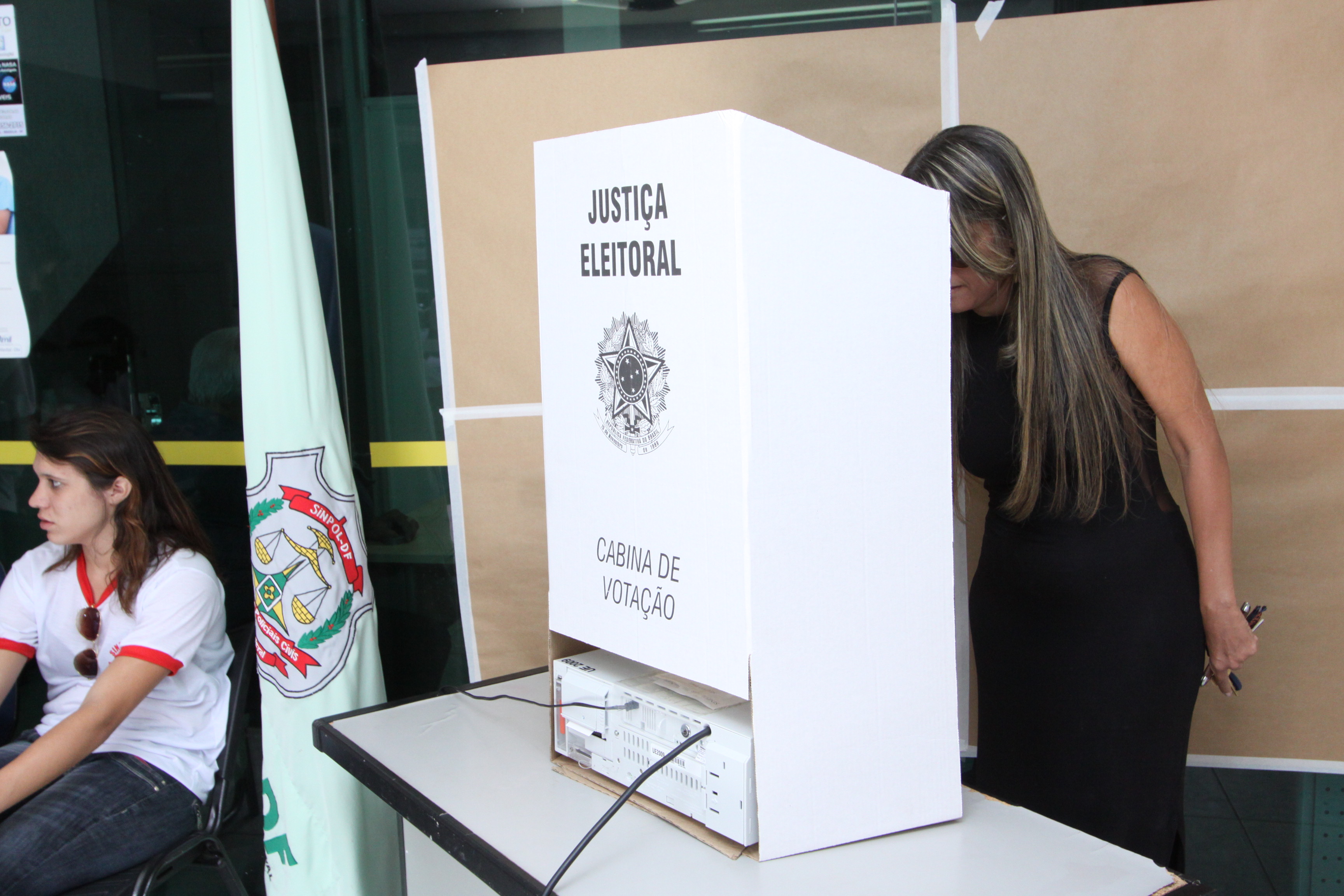 Com 1989 votos, Chapa 30 é eleita para dirigir Sinpol no triênio de 2014/2017