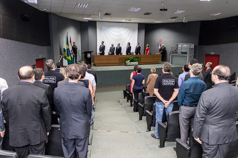 Sinpol-DF homenageia peritos médico-legistas