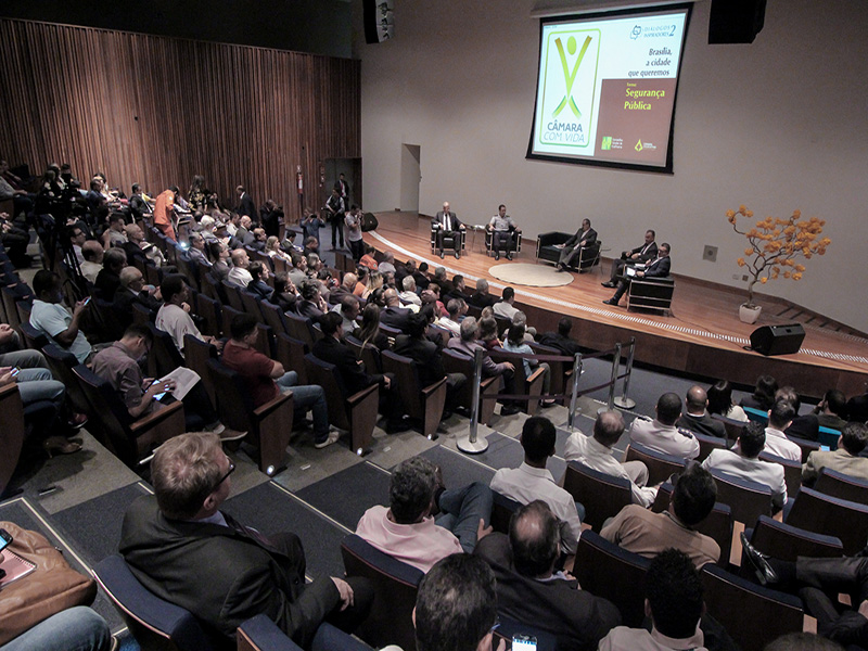 Debate sobre Segurança Pública aborda isonomia e Fundo Constitucional