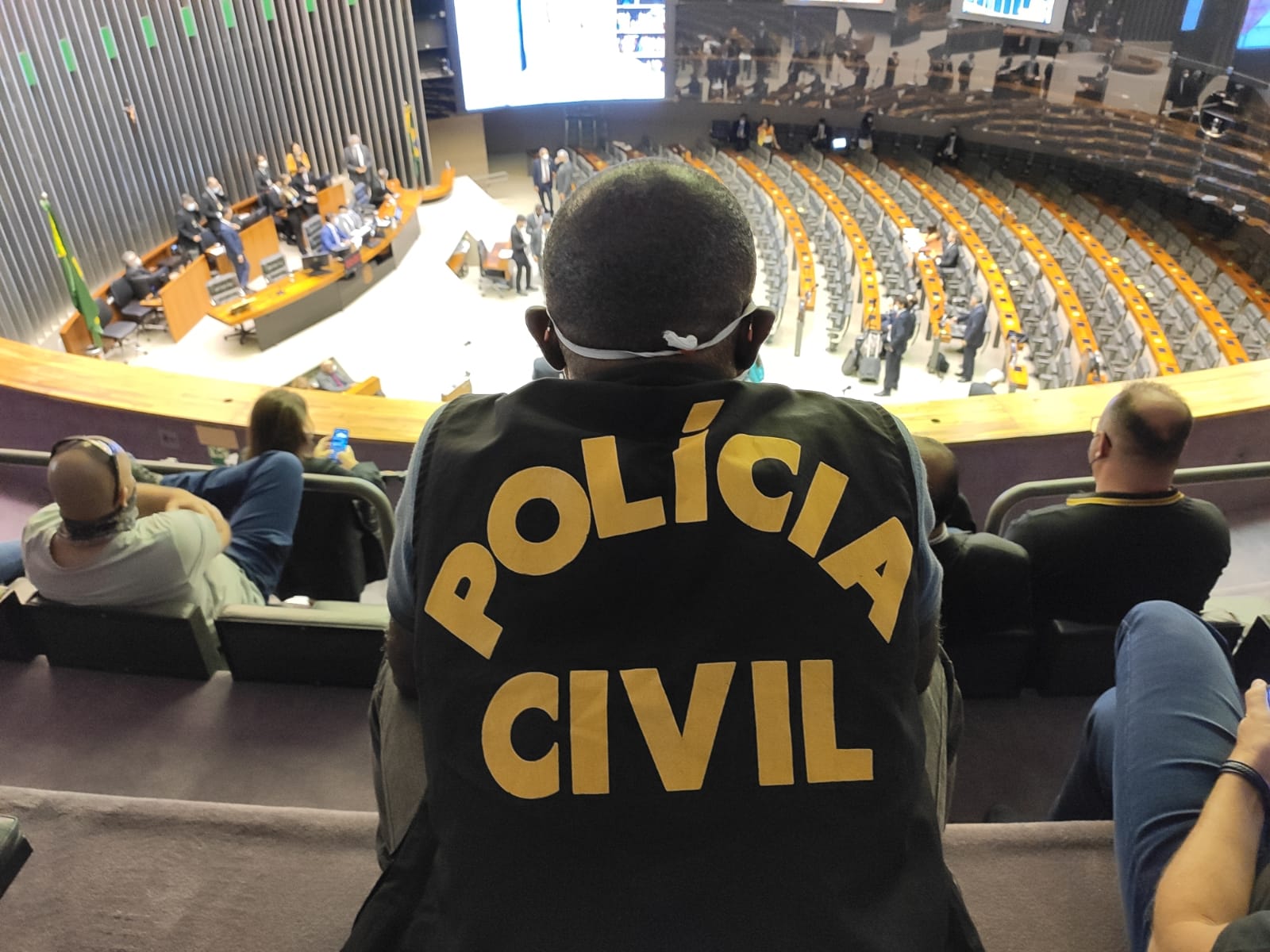 Congresso derruba veto e assistência à saúde para os policiais civis é assegurada