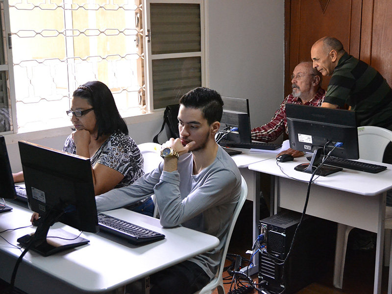 Sinpolzinho abre novas turmas do curso de Informática