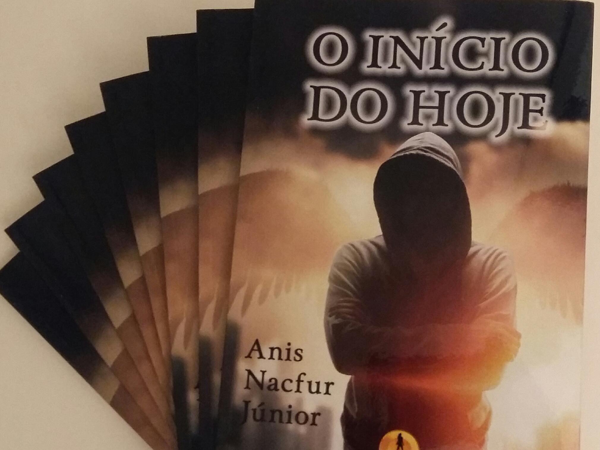 Livro de estreia de policial civil será exposto na Bienal do Rio