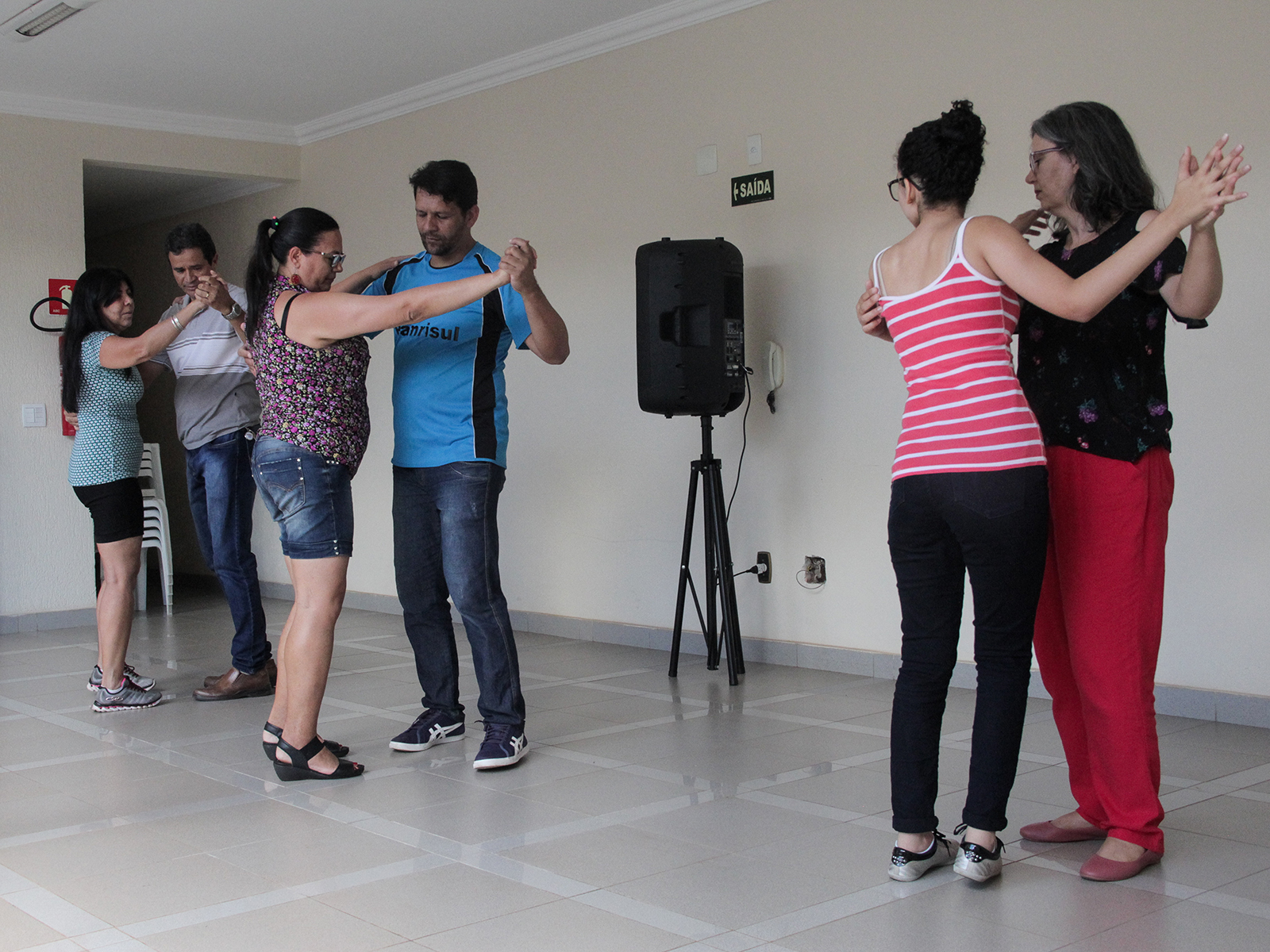 Turmas de Dança de Salão do Sinpolzinho ainda têm vagas