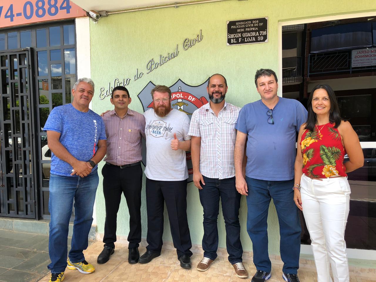 Presidente do Sindpoc-BA visita diretoria do sindicato