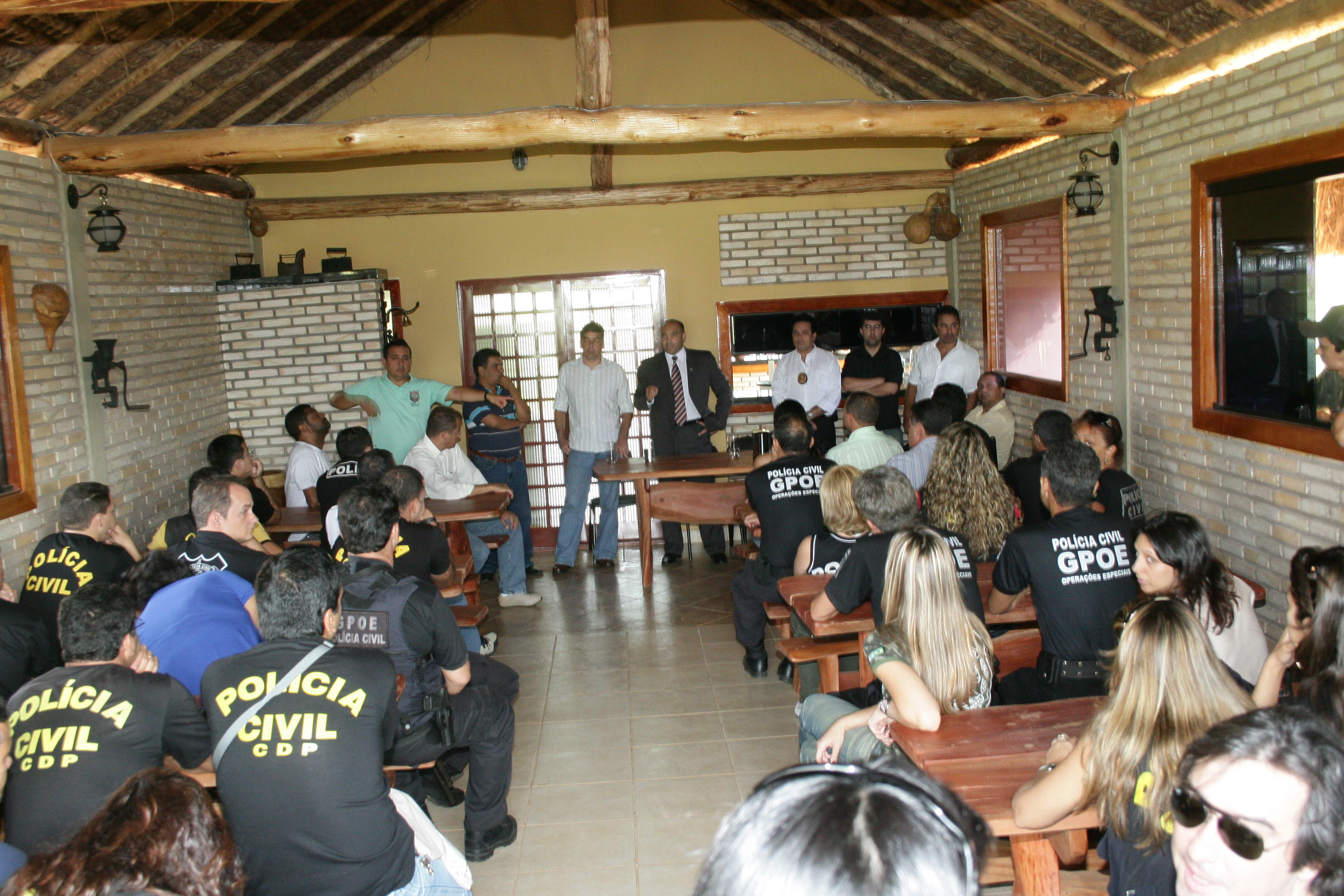 Agentes penitenciários se reunirão em assembléia no dia 6 de novembro