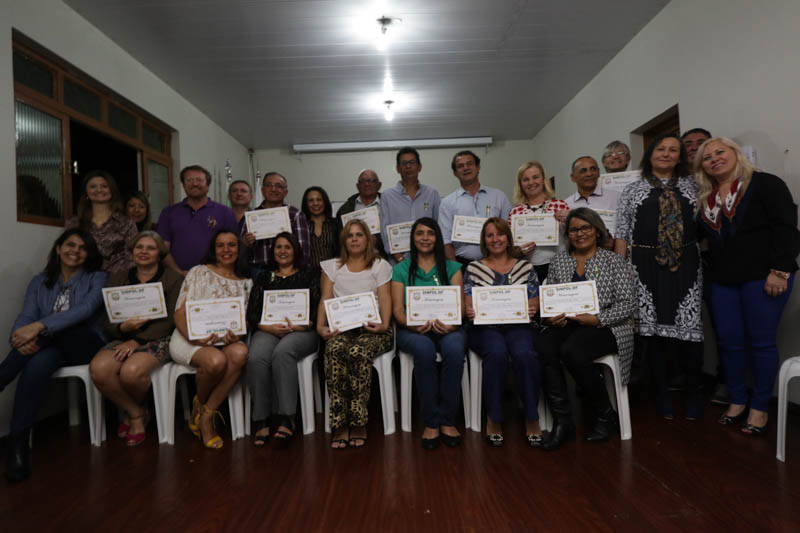 Mais um grupo de aposentados é homenageado pelo Sinpol-DF