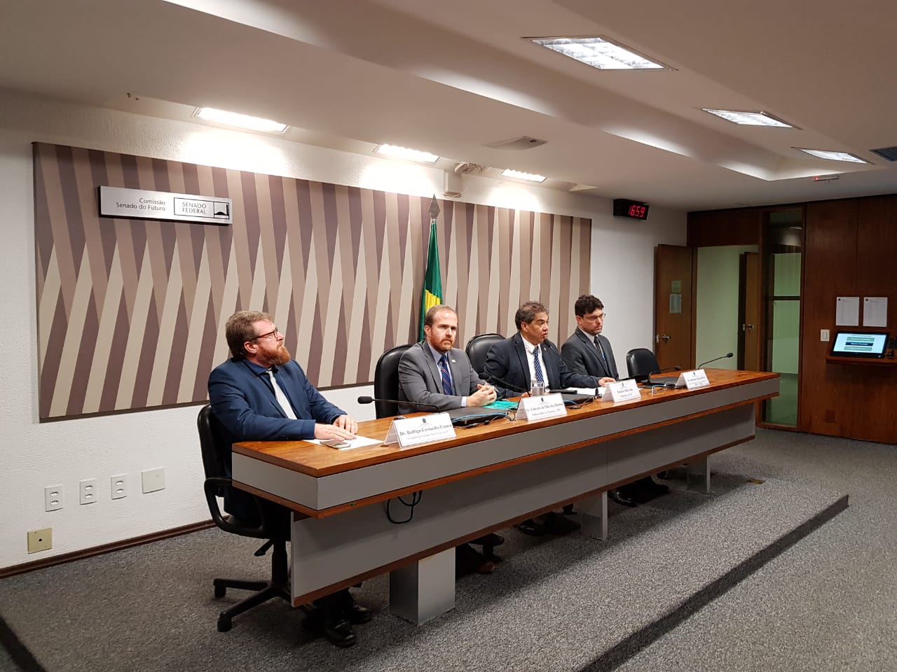 Ao Vivo - Senado discute gestão do Fundo Constitucional