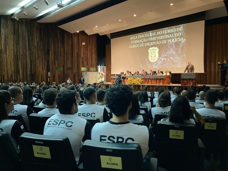 Sinpol-DF prestigia solenidade e Aula Inaugural do CFP para futuros escrivães