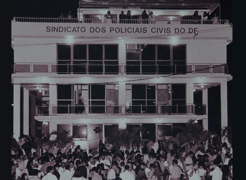 Sinpol-DF celebra 32 anos com inauguração de galeria dos ex-presidentes