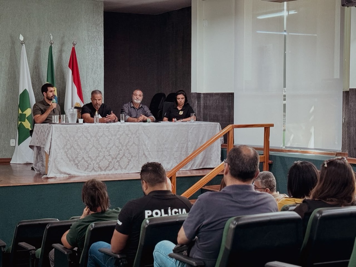 Diretoria e representantes sindicais alinham estratégias pelo aumento das cotas do SVG e pela regulamentação da Previdência da PCDF