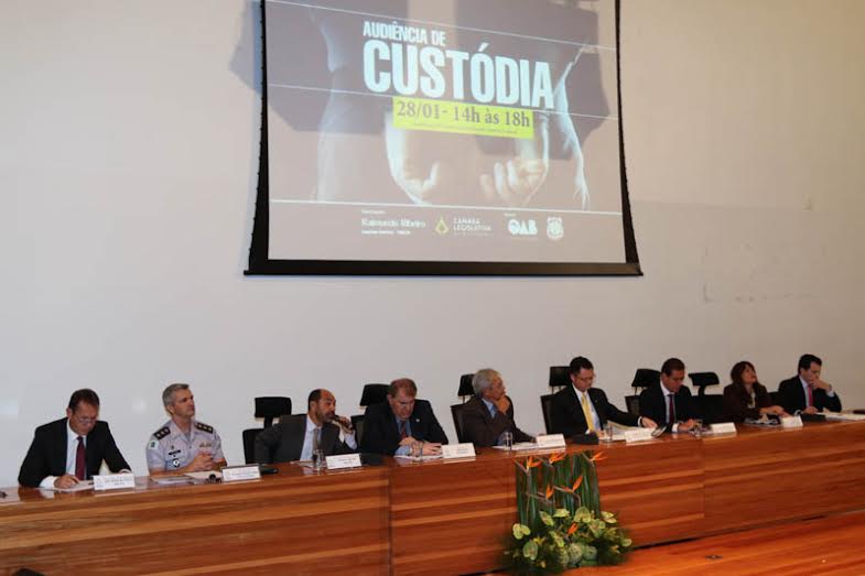 Sinpol-DF acompanha seminário sobre audiência de custódia