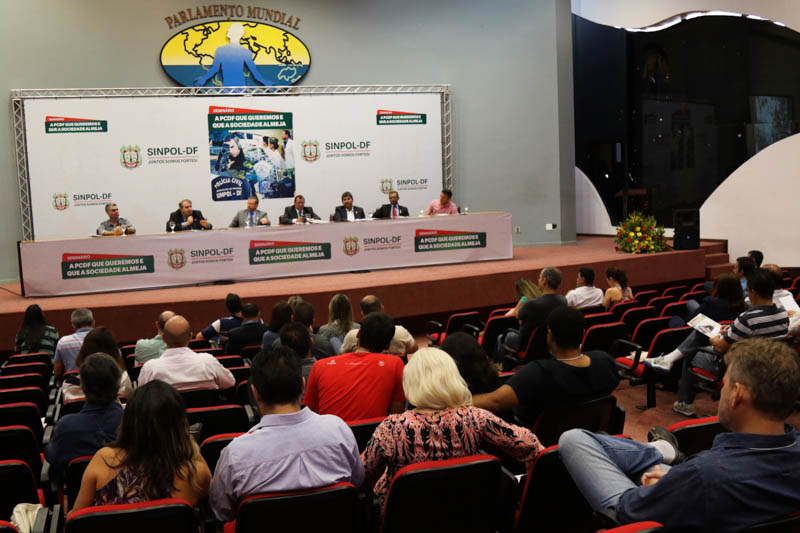 Começa seminário para discutir estrutura e carreiras da PCDF