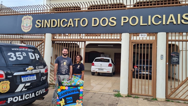 Sinpol estende doação de brinquedos a evento beneficente de Natal da 35ª DP