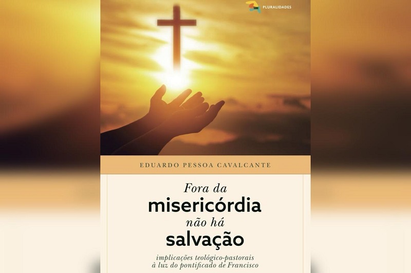 Capelão da PCDF celebra lançamento de livro com convite aberto à categoria